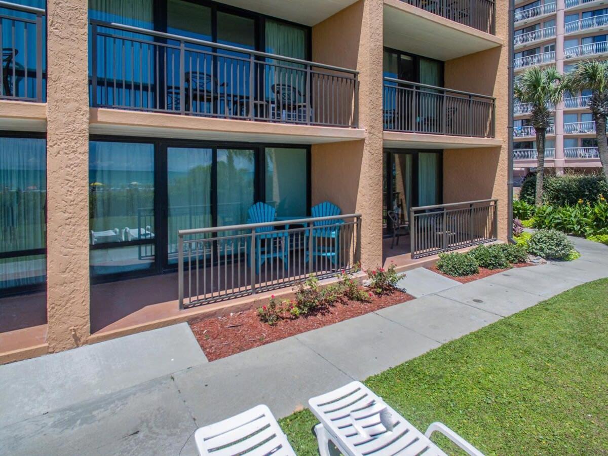 Ground Floor Ocean Front Studio - Caravelle Resort 124 Myrtle Beach Exterior foto